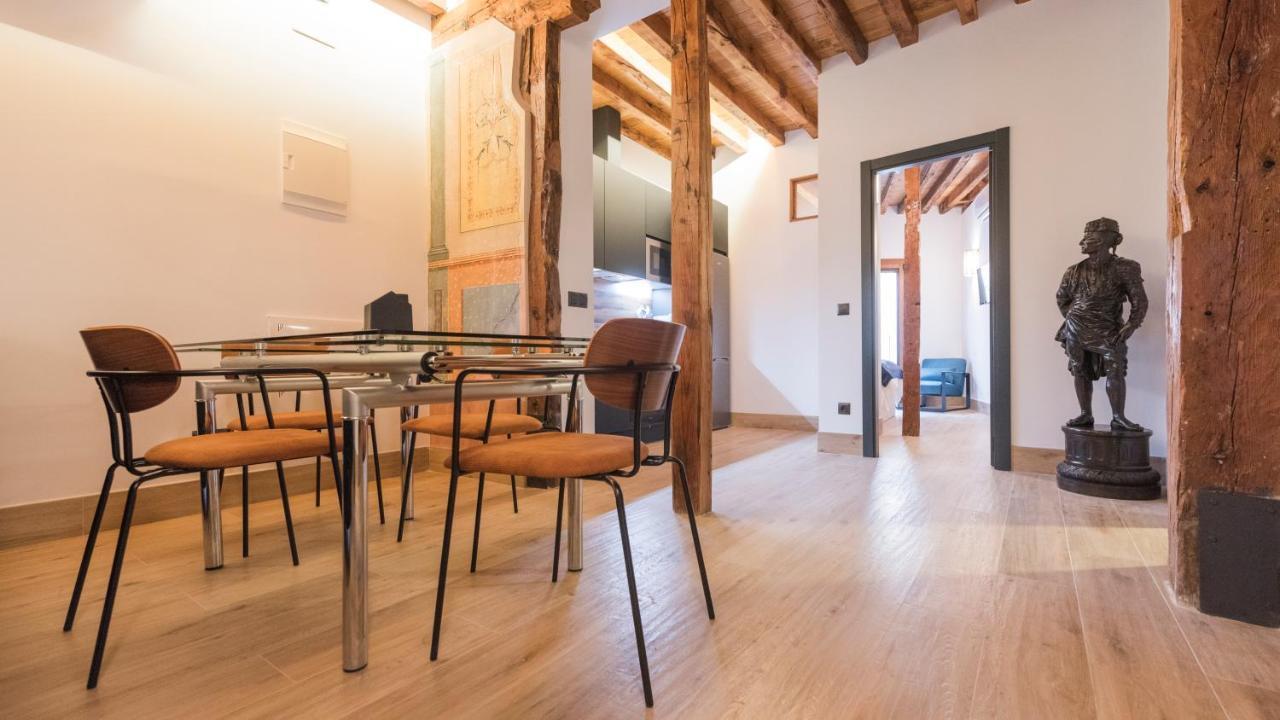 Apartamentos Boutique Pinocho Toledo Exterior photo